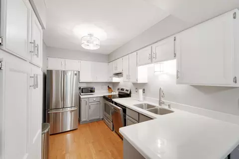 Kitchen - 4681 Ridge Cliff Dr, Eagan, MN 55122 photo 1 of 3