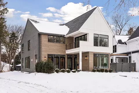 1984 Kenwood Pkwy, Minneapolis, MN 55405