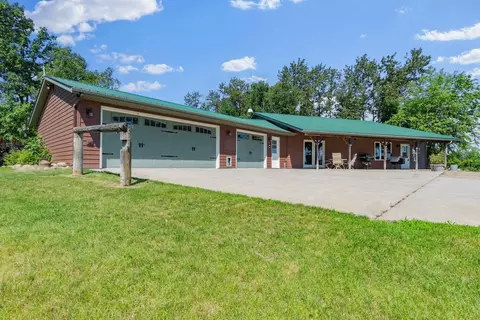 14100 Iris Rd NE, Eagle Bend, MN 56446 photo 3