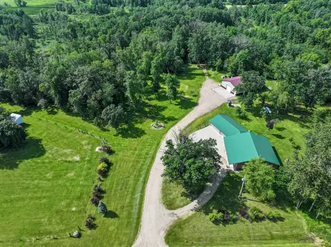 14100 Iris Rd NE, Eagle Bend, MN 56446 photo 6