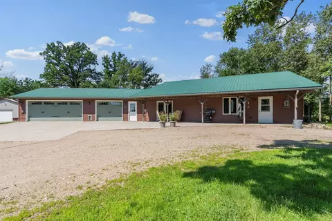 14100 Iris Rd NE, Eagle Bend, MN 56446 photo 4