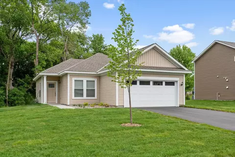 690 Aspen Ln, Montrose, MN 55363