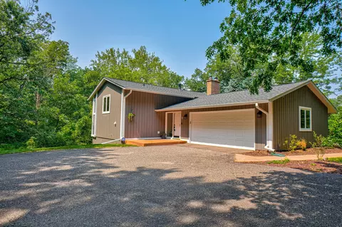 11 Spring Farm Ln, North Oaks, MN 55127