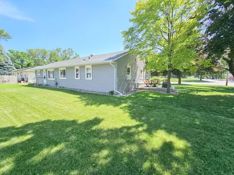 460 S 3rd St, Bird Island, MN 55310 photo 23