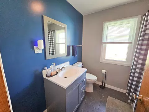 460 S 3rd St, Bird Island, MN 55310 photo 14