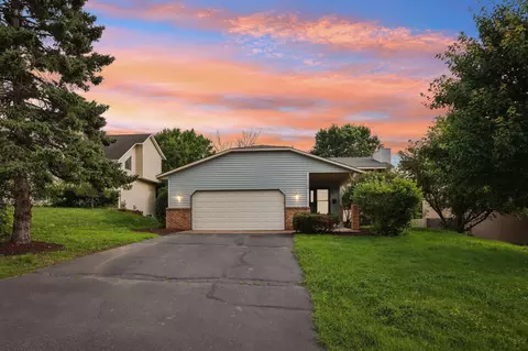 1318 Windcrest Ave, Eagan, MN 55123