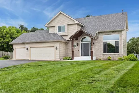 17964 Fresno St NW, Elk River, MN 55330
