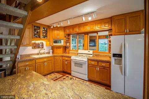 Kitchen - 50323 214th Pl, Mcgregor, MN 55760 photo 1 of 2