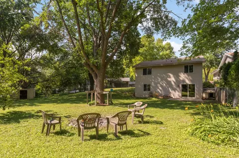 1177 77th St, Victoria, MN 55386