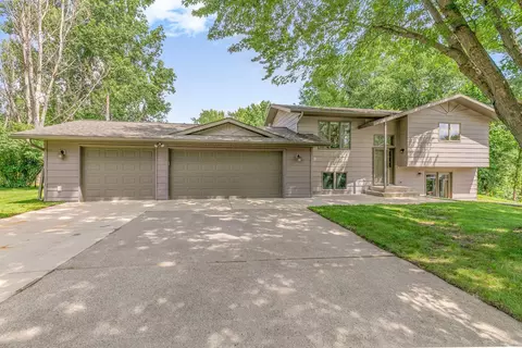 615 3rd St S, Cold Spring, MN 56320