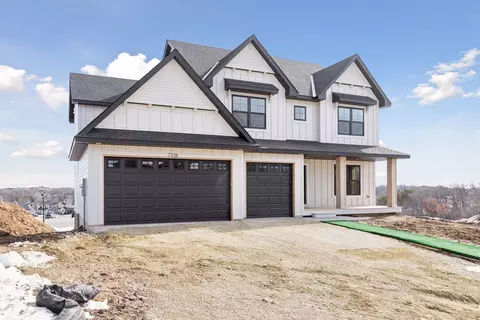 7367 Addisen Path, Inver Grove Heights, MN 55077