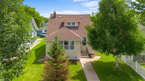 1634 Upton Ave N, Minneapolis, MN 55411