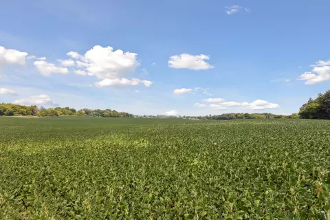 24 X1 Holy Name Dr, Medina, MN 55340