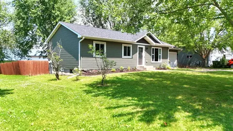 Exterior - 630 Willow St, Baldwin, WI 54002 photo 1 of 6