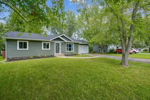 Exterior - 630 Willow St, Baldwin, WI 54002 photo 4 of 6