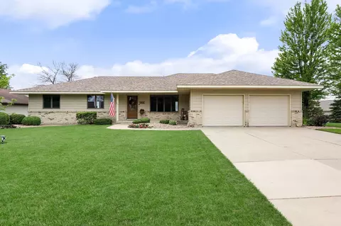 1605 22nd Ave SW, Austin, MN 55912