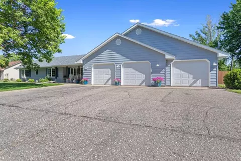 905 Sellards Dr, Dassel, MN 55325