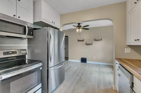 Kitchen - 2604 Clearwater Rd, Saint Cloud, MN 56301 photo 1 of 4