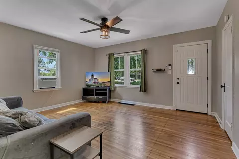 Living - 2604 Clearwater Rd, Saint Cloud, MN 56301 photo 1 of 3
