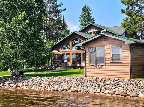 6678 Bergstrom Rd, Duluth, MN 55803 photo 2