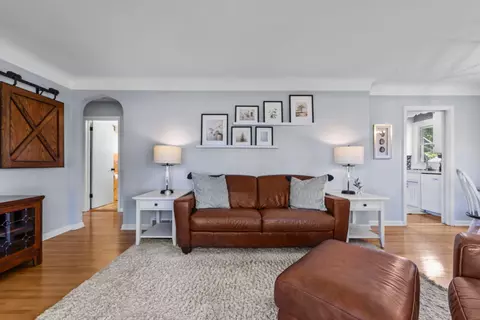 1631 Oregon Ave S, Saint Louis Park, MN 55426