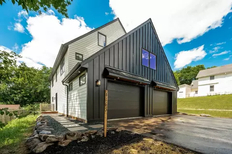 4163 Main St, Saint Bonifacius, MN 55375