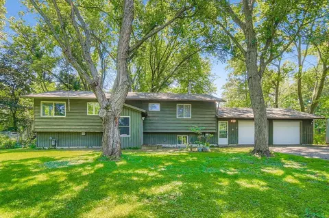 14829 50th St N, Stillwater, MN 55082