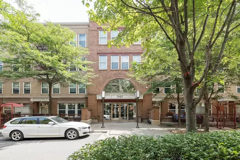 545 N 1st St #400, Minneapolis, MN 55401