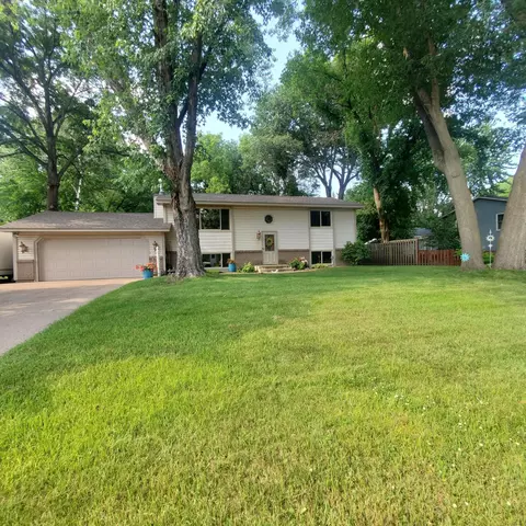 1657 Park Ave, White Bear Township, MN 55110