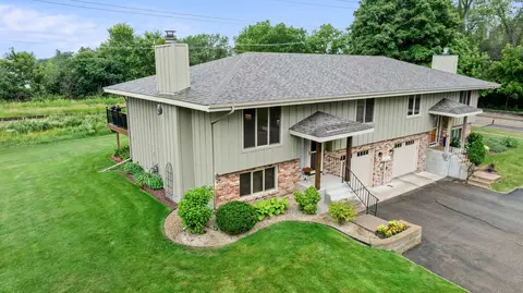 1110 Boone Ave N, Golden Valley, MN 55427