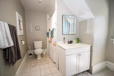 Bath - 515 3rd St W, Northfield, MN 55057 photo 1 of 5
