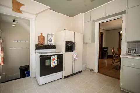 Kitchen - 515 3rd St W, Northfield, MN 55057 photo 3 of 6