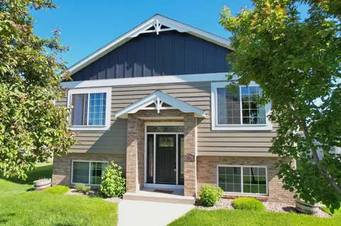 1801 Trentwood Dr, Sartell, MN 56377