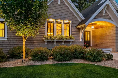 Exterior - 5815 Howards Point Rd, Excelsior, MN 55331 photo 16 of 21