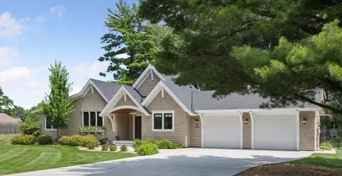 Exterior - 5815 Howards Point Rd, Excelsior, MN 55331 photo 3 of 21