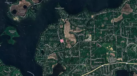 View/Area - 5815 Howards Point Rd, Excelsior, MN 55331 photo 6 of 7