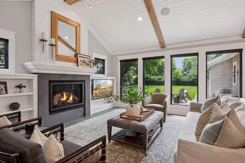Living - 5815 Howards Point Rd, Excelsior, MN 55331 photo 1 of 5