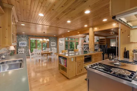 Kitchen - 13315 Aurora Dr, Ely, MN 55731 photo 1 of 6