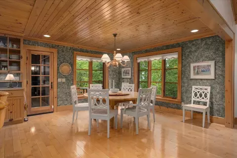 Dining - 13315 Aurora Dr, Ely, MN 55731 photo 4 of 5