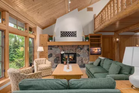 Living - 13315 Aurora Dr, Ely, MN 55731 photo 4 of 6