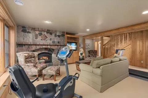 Living - 13315 Aurora Dr, Ely, MN 55731 photo 5 of 6