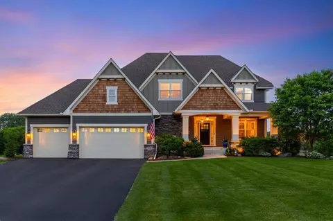 7620 Windsor Ct, Chanhassen, MN 55317