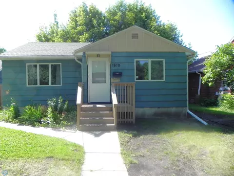 1610 9th St N, Fargo, ND 58102