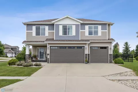 708 30th Ter E, West Fargo, ND 58078