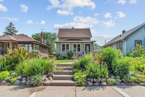 148 12th Ave N, South Saint Paul, MN 55075