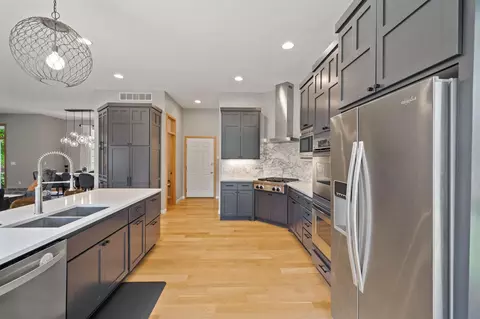 Kitchen - 6998 Kenmare Dr, Bloomington, MN 55438 photo 5 of 9