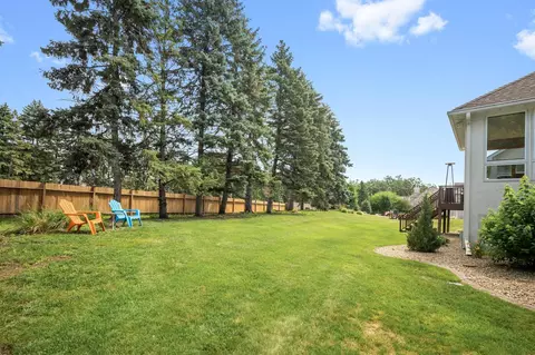 Exterior - 6998 Kenmare Dr, Bloomington, MN 55438 photo 8 of 15