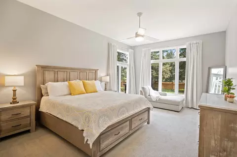 Bedroom - 6998 Kenmare Dr, Bloomington, MN 55438 photo 1 of 10