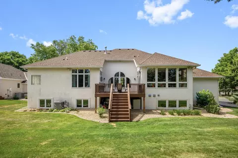 Exterior - 6998 Kenmare Dr, Bloomington, MN 55438 photo 5 of 15