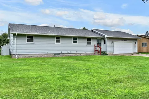 1258 Homer Rd, Winona, MN 55987